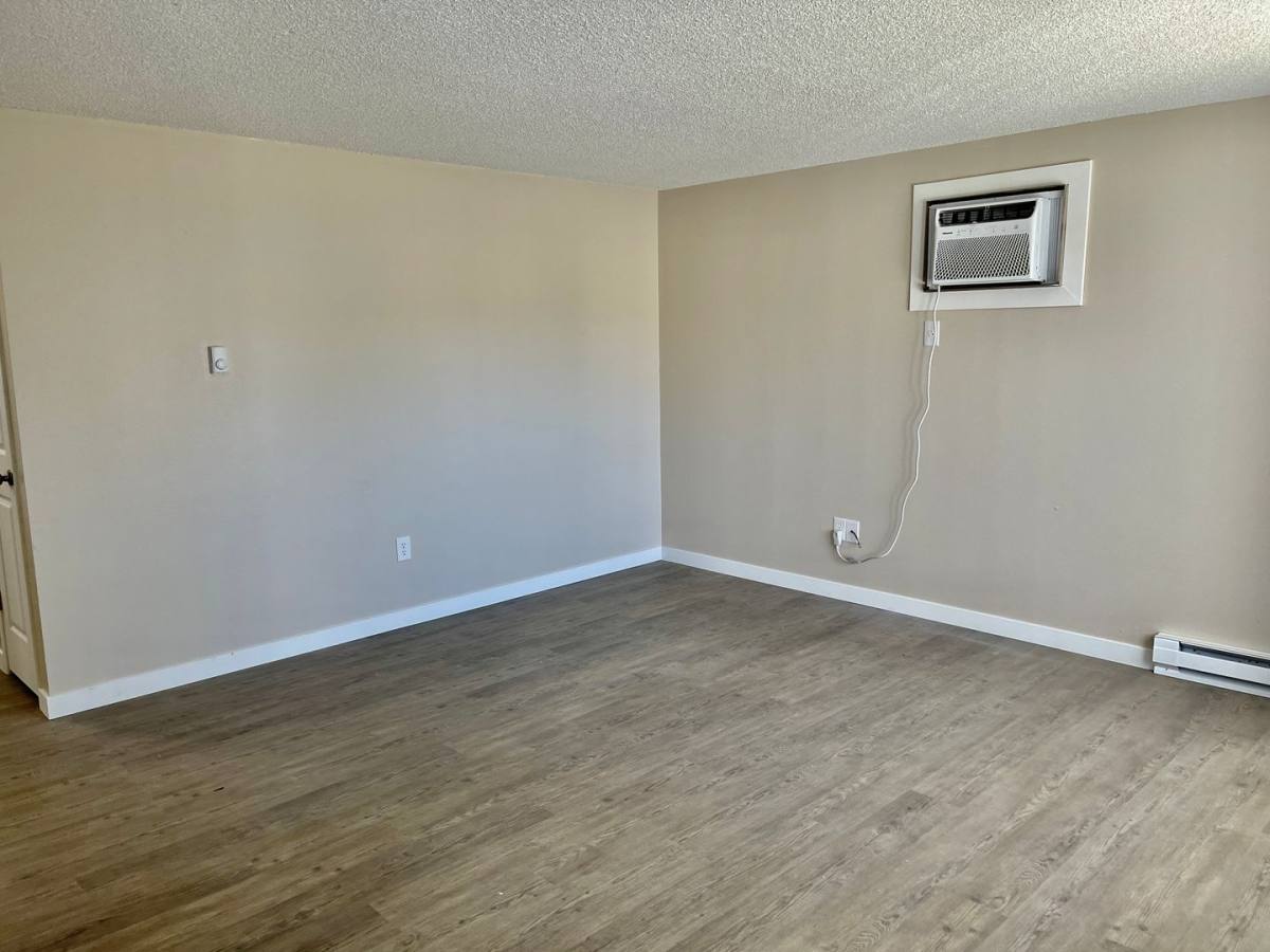 Apartment for rent at 3304 N Lincoln St, Spokane, WA 99205