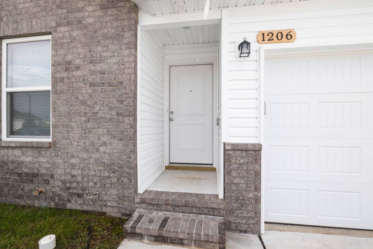 House for rent at 1291 S Choctaw Rd, Republic, MO 65738