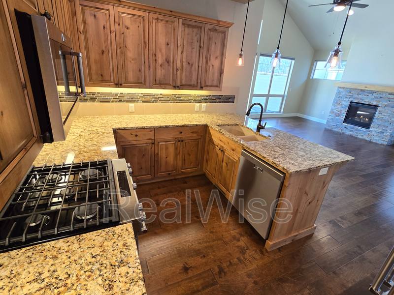 House for rent at 11136 Desert Sky Lp, Redmond, OR 97756