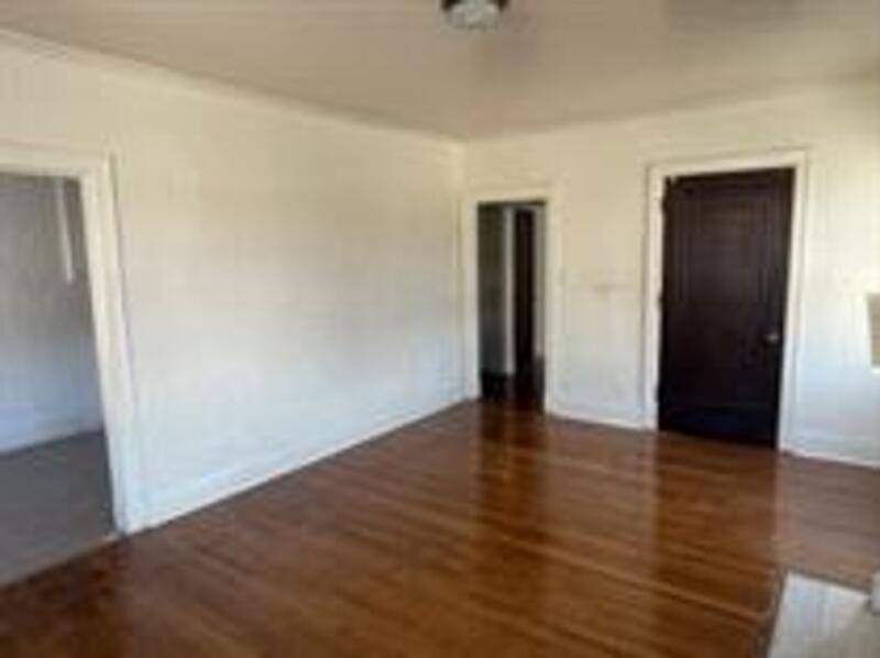 Apartment for rent at 403 N 4th St #8, Steubenville, OH 43952
