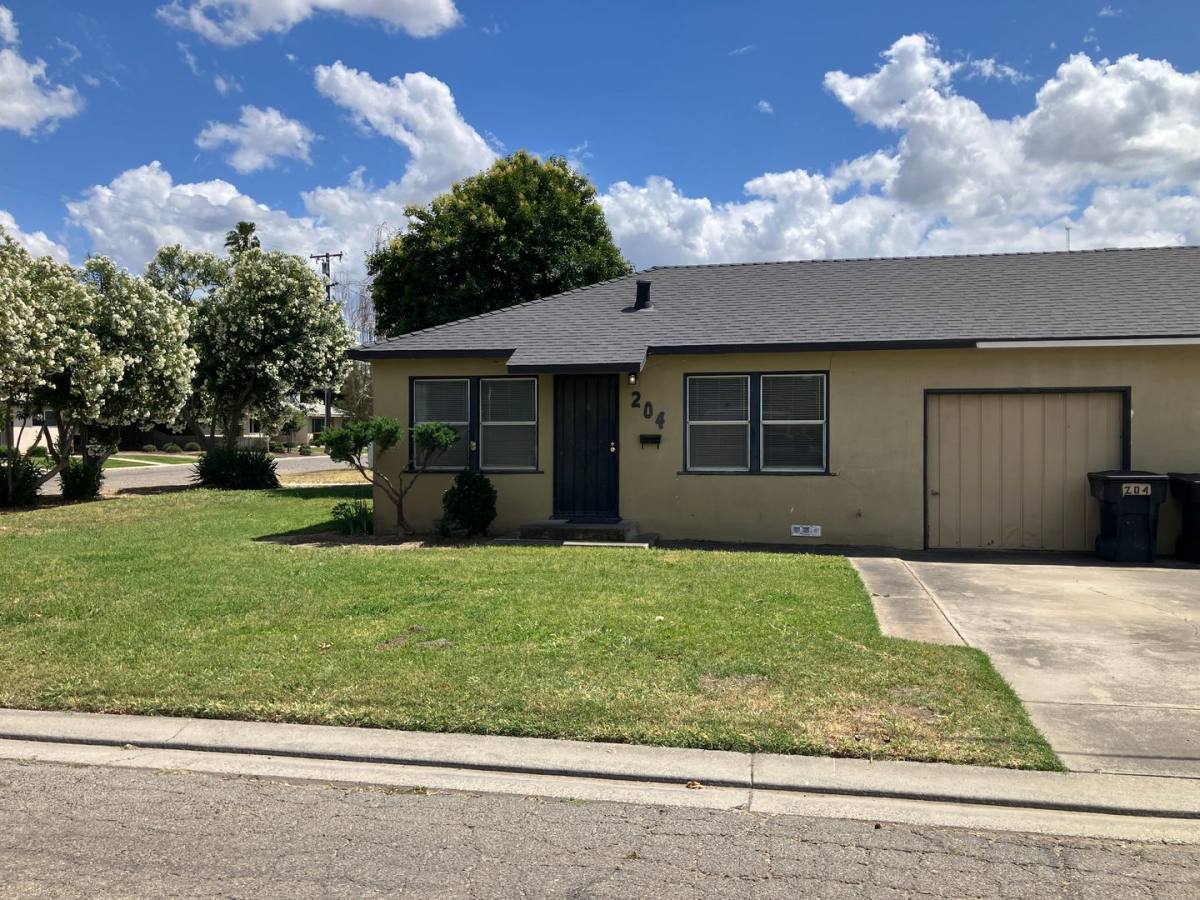 Apartment for rent at 204 Third St, Ripon, CA 95366
