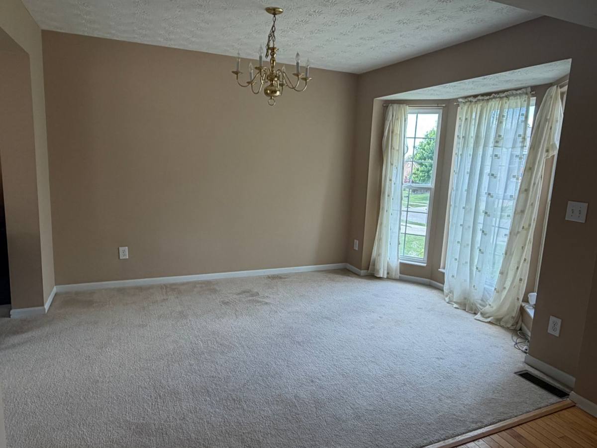 House for rent at 174 Farmridge Rd, Springboro, OH 45066