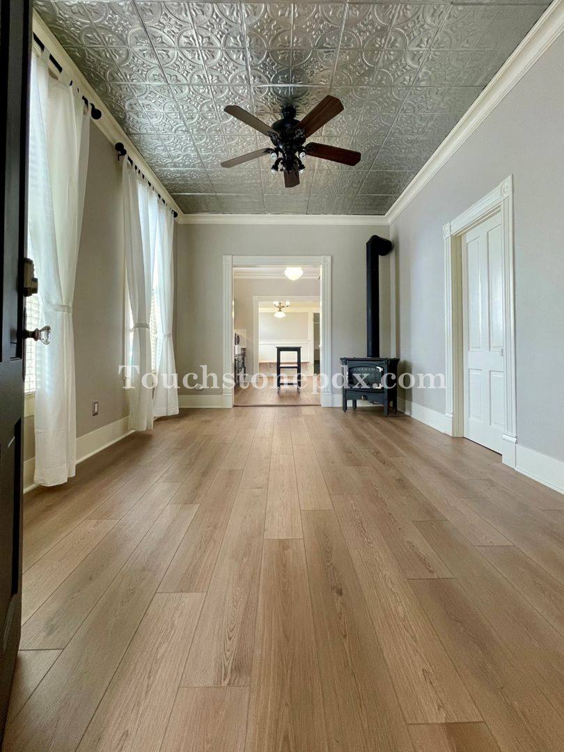 Apartment for rent at 2225 NW Wilson St, Portland, OR 97210