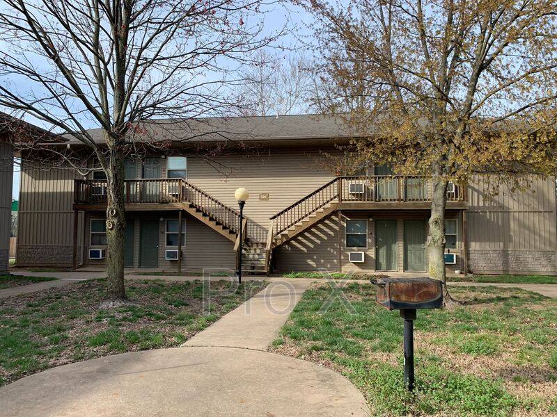 Apartment for rent at 926 N Goetz Blvd #14, Joplin, MO 64801