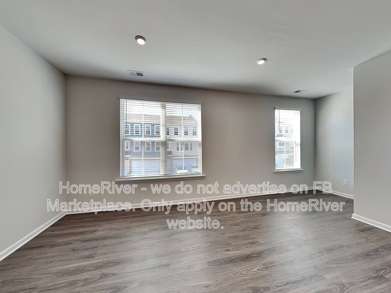 Townhouse for rent at 4330 Reed Creek Dr, Sherrills Ford, NC 28673