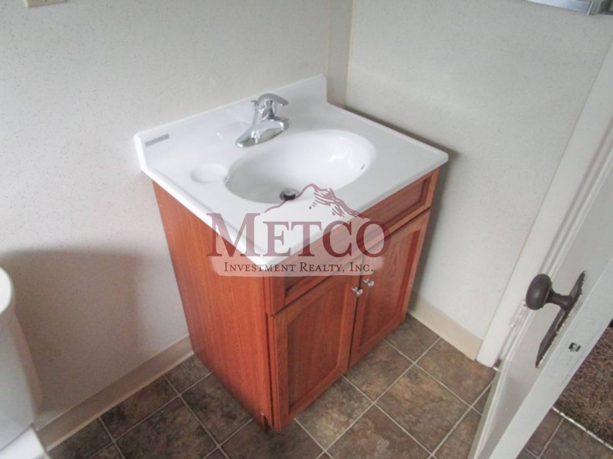 Apartment for rent at 548 E 15th Alley 549 16th Ave, Eugene, OR 97401