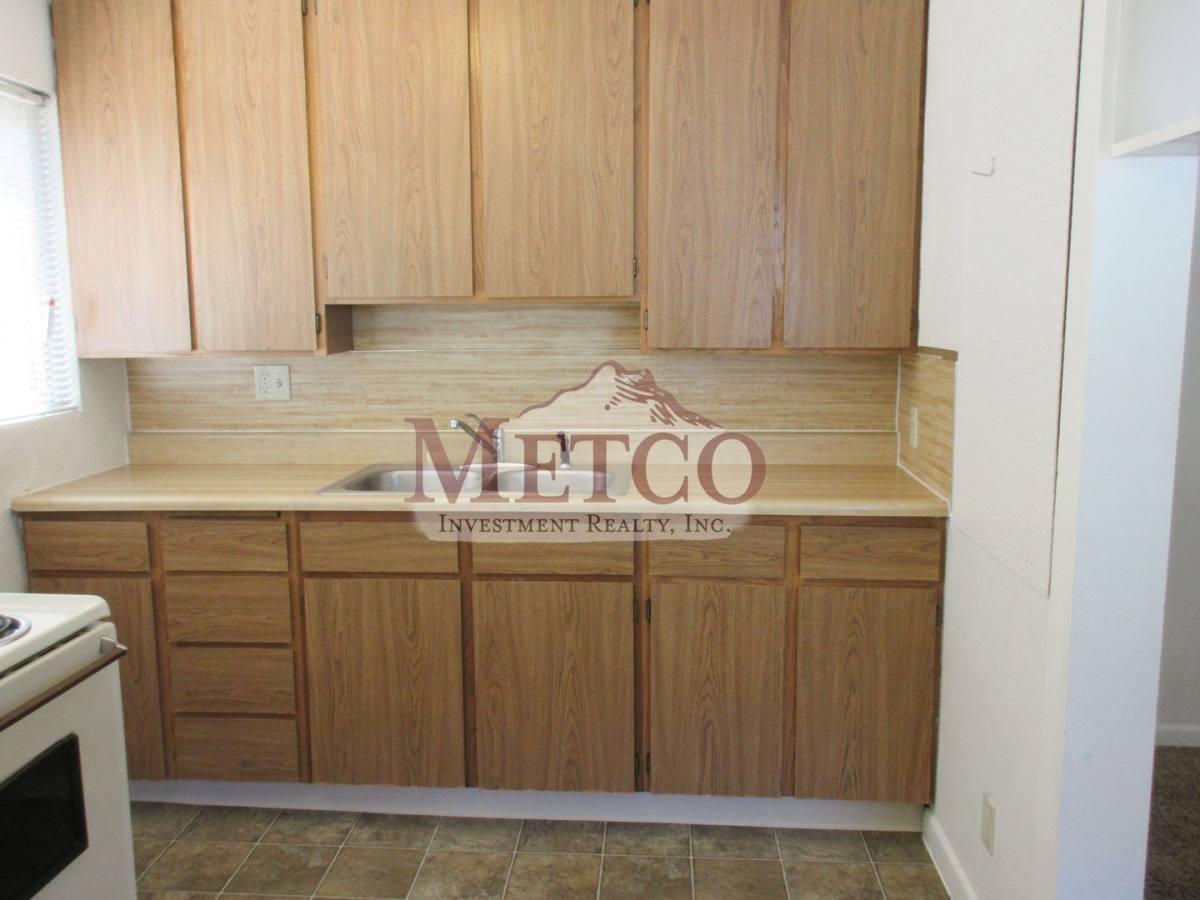Apartment for rent at 548 E 15th Alley 549 16th Ave, Eugene, OR 97401