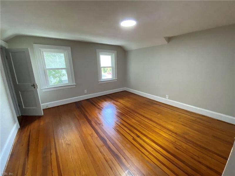 House for rent at 316 Roselynn Lane, Virginia Beach, VA 23454