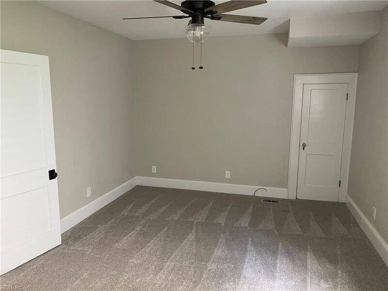 House for rent at 316 Roselynn Lane, Virginia Beach, VA 23454