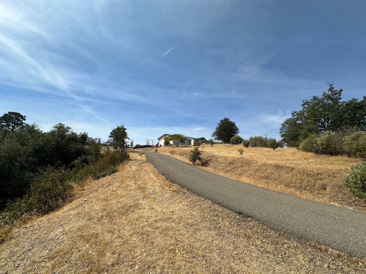 House for rent at 14124 Marsha Way, Igo, CA 96047