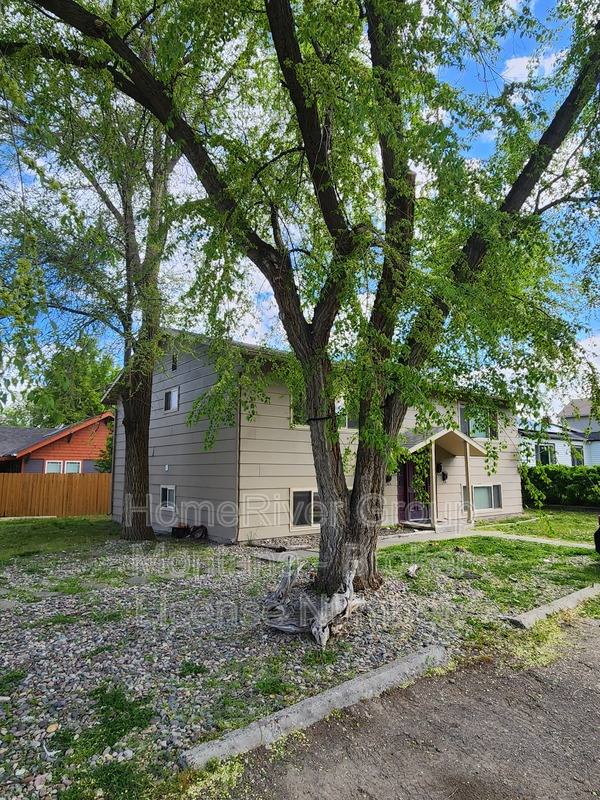 House for rent at 1744 S 7th St W #2, Missoula, MT 59801