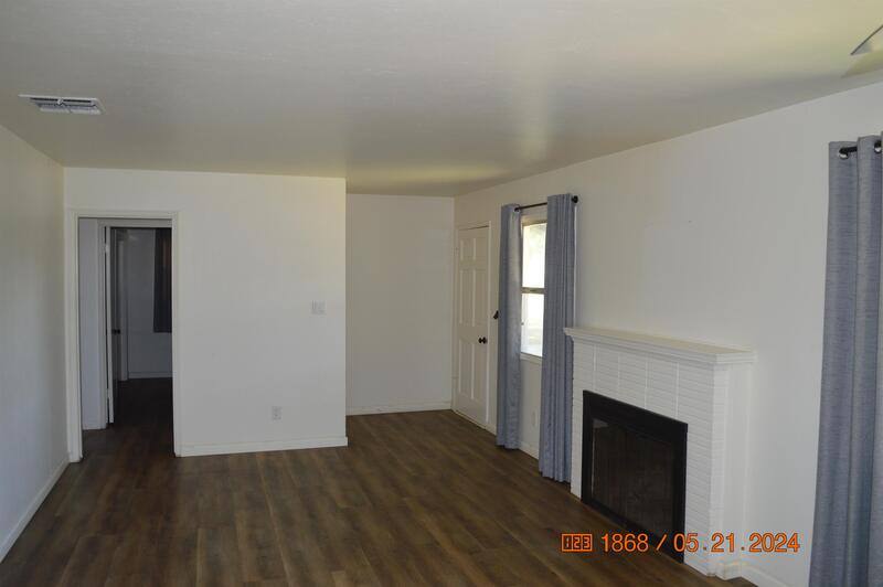 House for rent at 930 S Rose St, Turlock, CA 95380