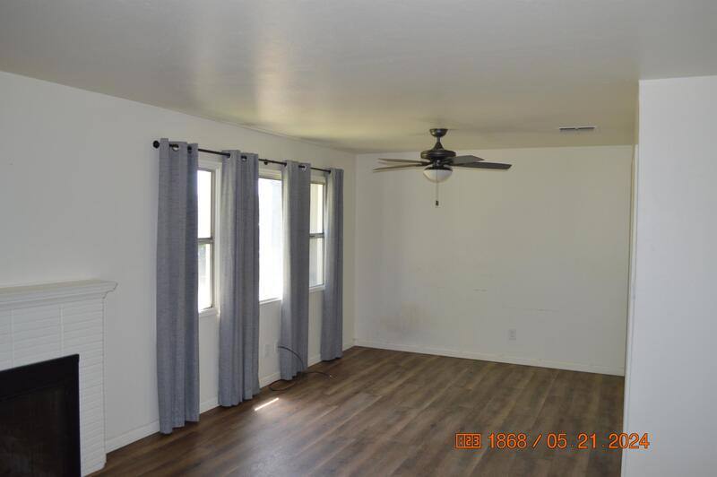 House for rent at 930 S Rose St, Turlock, CA 95380