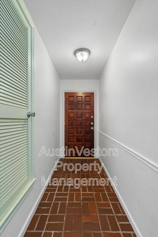 House for rent at 10057 Woodland Village Dr, Austin, TX 78750