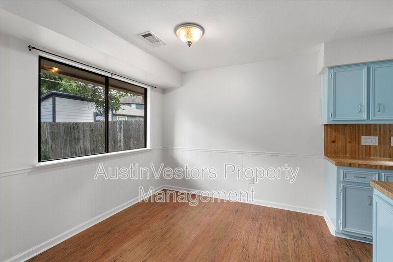 House for rent at 10057 Woodland Village Dr, Austin, TX 78750