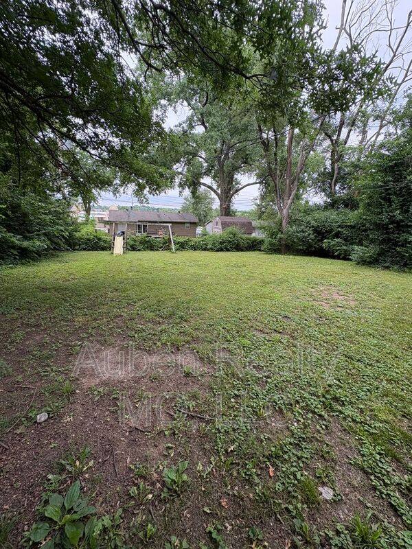 House for rent at 8407 E 98th Terrace, Kansas City, MO 64138