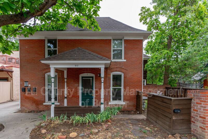 Townhouse for rent at 1817 Grove St #3, Boulder, CO 80302