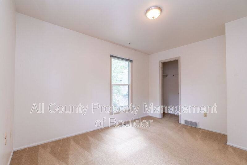 Townhouse for rent at 1817 Grove St #3, Boulder, CO 80302