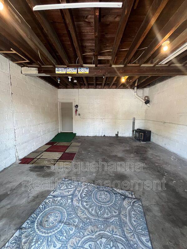 Apartment for rent at 134 College Ave, Lancaster, PA 17603