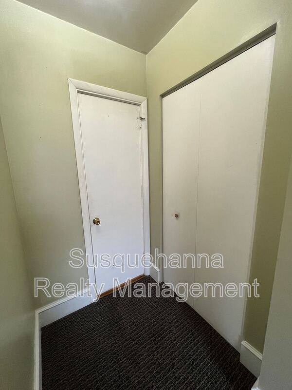 Apartment for rent at 134 College Ave, Lancaster, PA 17603