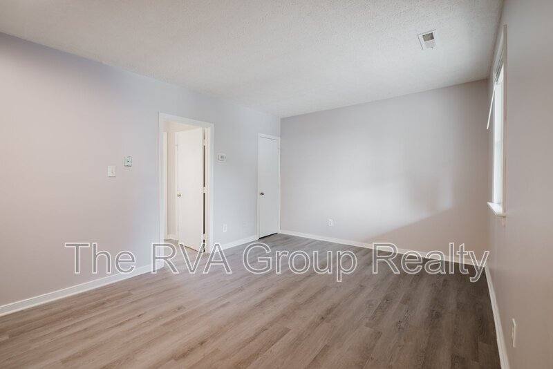 Apartment for rent at 3807 Woodlawn St #8, Hopewell, VA 23860