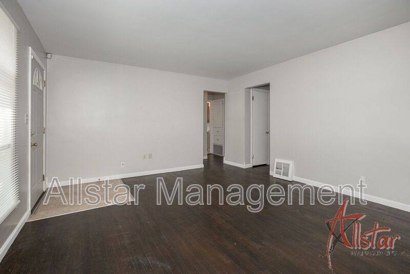 House for rent at 1617 Osage Ave, Akron, OH 44305