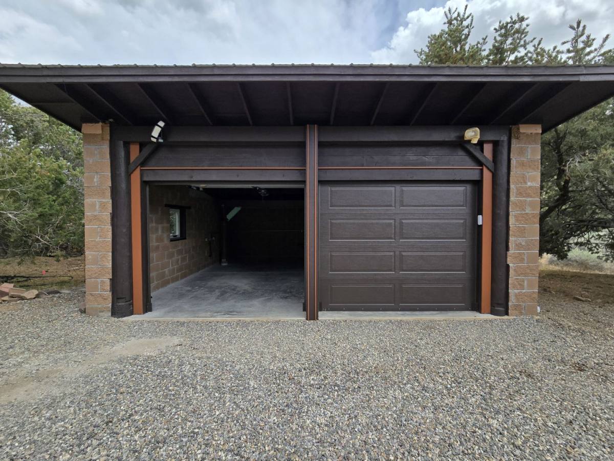 House for rent at 9 B Old Dog Run, Santa Fe, NM 87508