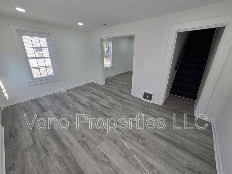 Apartment for rent at 133 Bay St #A, Glens Falls, NY 12801