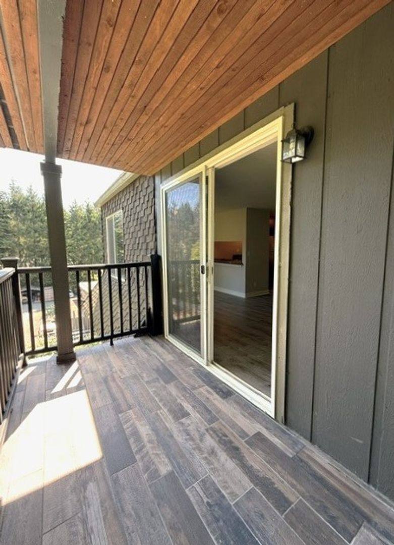 Apartment for rent at 6627 200th St SW, Lynnwood, WA 98036