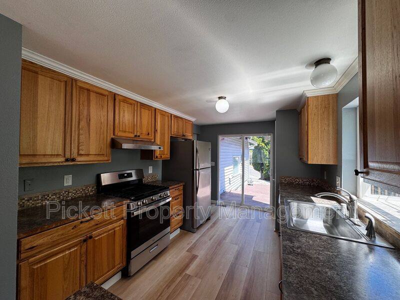House for rent at 600 NE Flagstone Lane, Bremerton, WA 98310