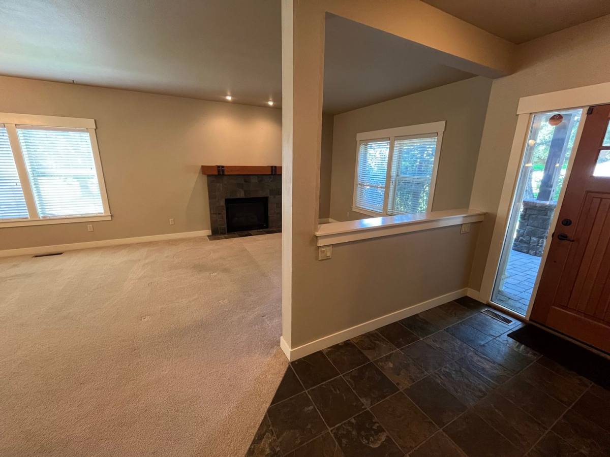 House for rent at 61416 Elder Ridge St, Bend, OR 97702