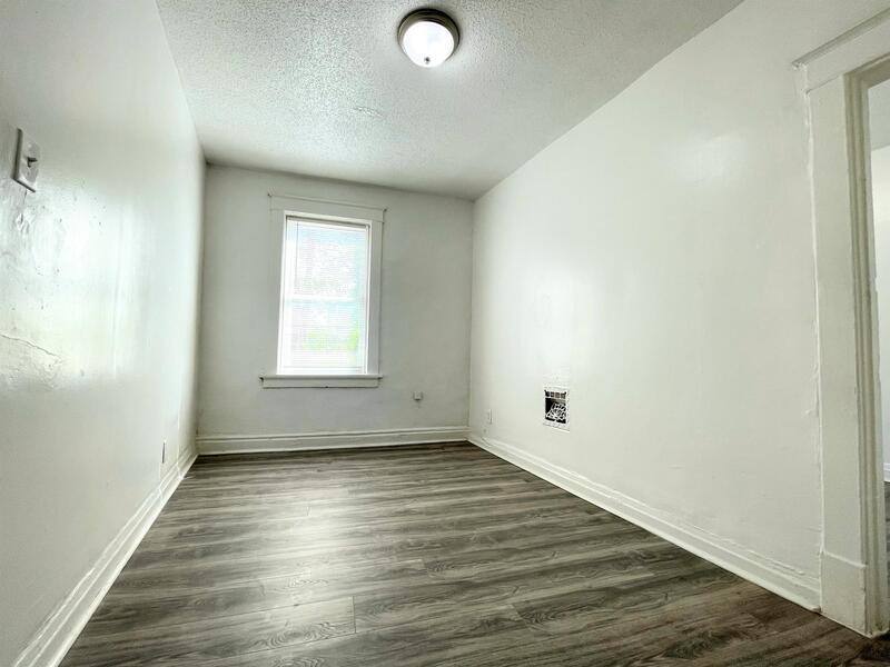 Apartment for rent at 2749 Pestalozzi #2W, Saint Louis, MO 63118