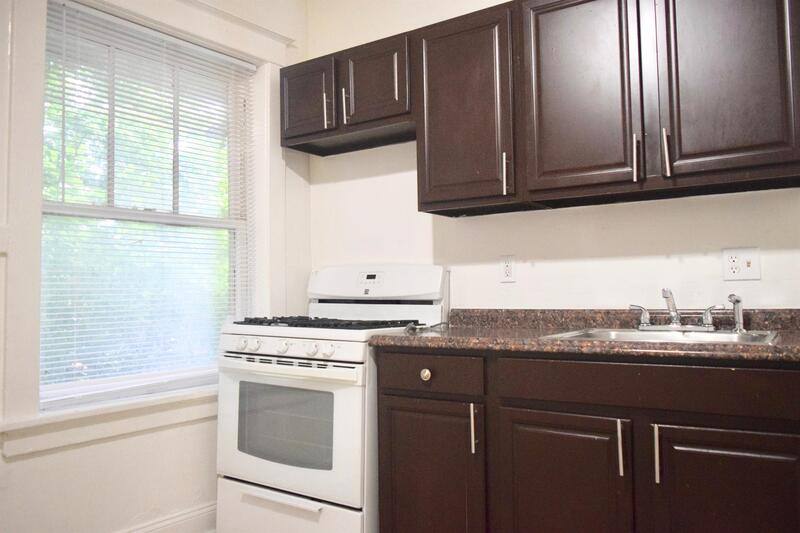 Apartment for rent at 2749 Pestalozzi #2W, Saint Louis, MO 63118