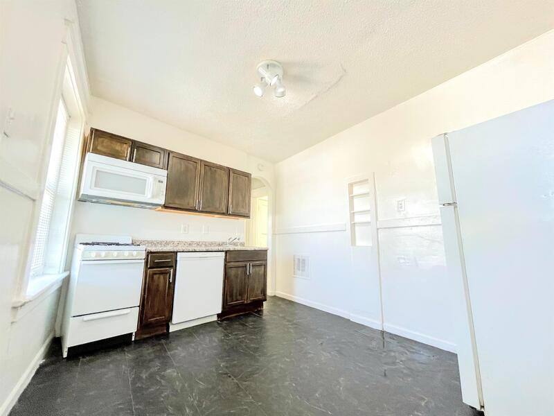 Apartment for rent at 2749 Pestalozzi #2W, Saint Louis, MO 63118