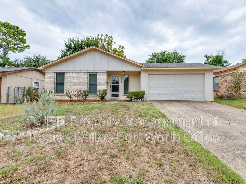 House for rent at 1224 Parkwood Place, Irving, TX 75060