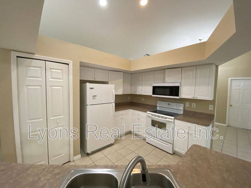 House for rent at 2251 SW 4th St, Cape Coral, FL 33991