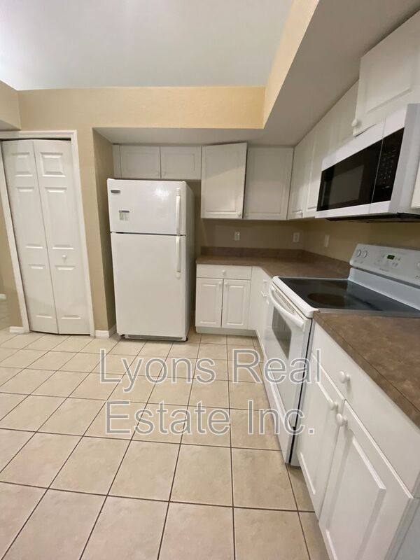 House for rent at 2251 SW 4th St, Cape Coral, FL 33991