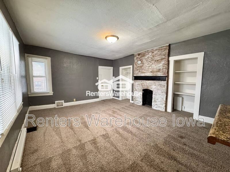 Apartment for rent at 732 19th St #4, Des Moines, IA 50314