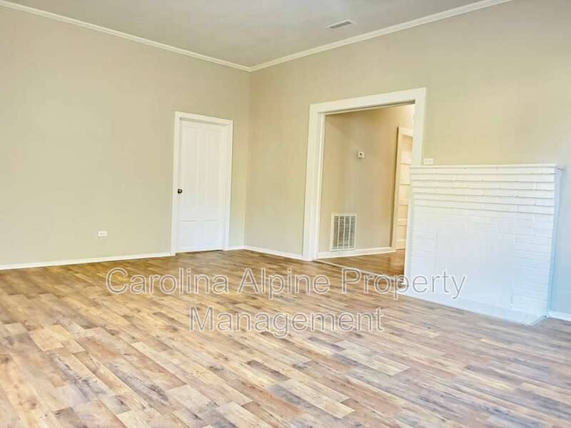House for rent at 321 N Poplar St, Gastonia, NC 28054