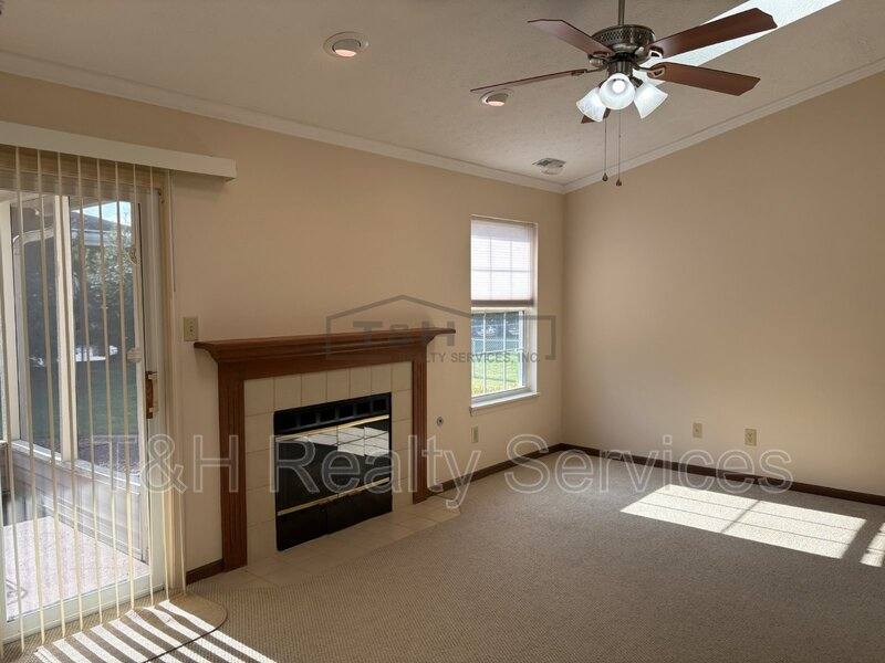 House for rent at 4 Village Parkway, Pendleton, IN 46064