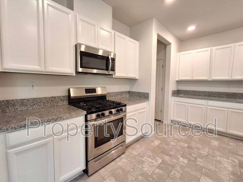 House for rent at 2687 Taft Ave, Manteca, CA 95337