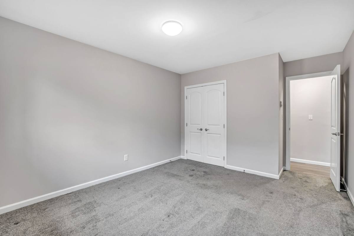 Apartment for rent at 81 Overton Ave, Waterbury, CT 06705