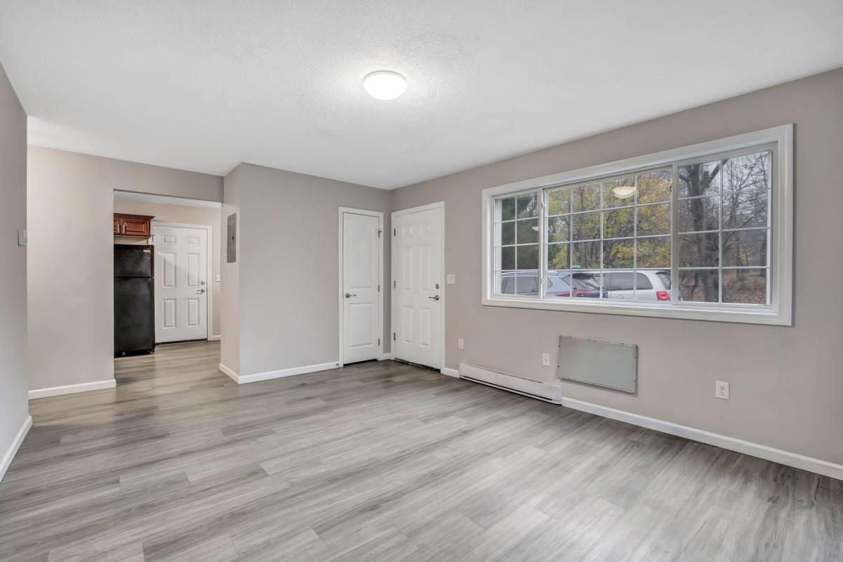 Apartment for rent at 81 Overton Ave, Waterbury, CT 06705