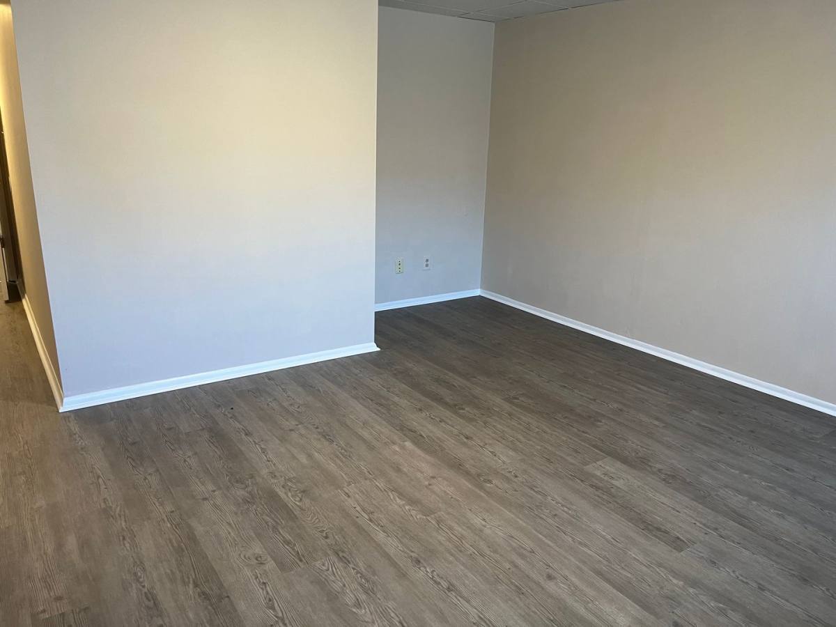 Apartment for rent at 120 S McDonald St, McDonald, PA 15057