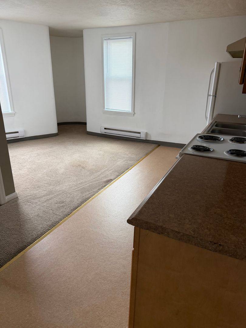 Apartment for rent at 120 S McDonald St, McDonald, PA 15057