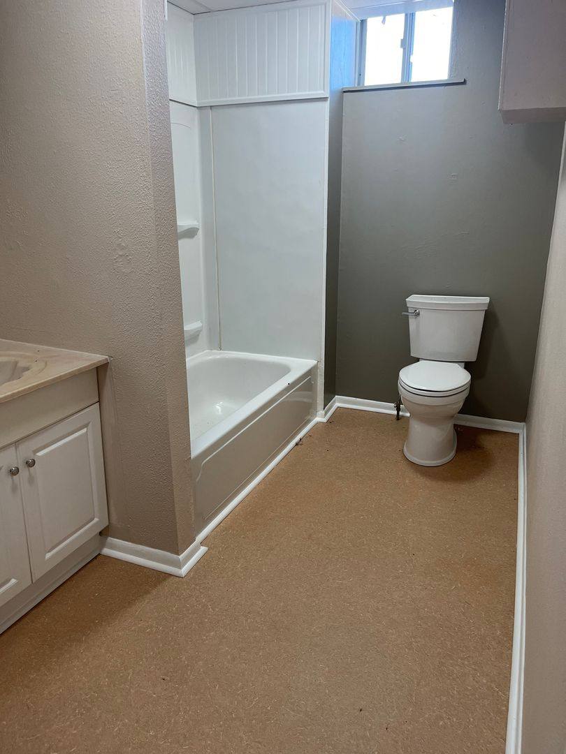 Apartment for rent at 120 S McDonald St, McDonald, PA 15057