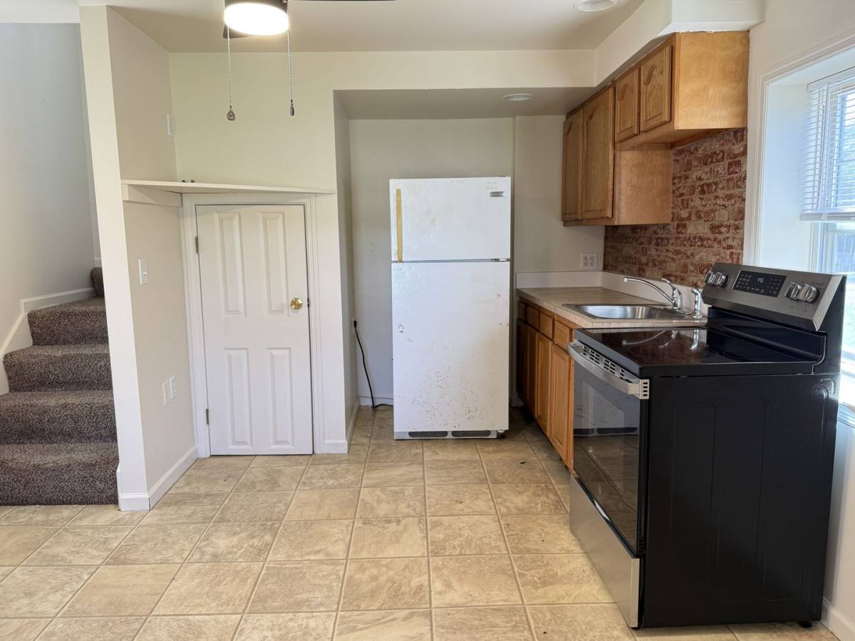 Apartment for rent at 202 N Main St, Manheim, PA 17545