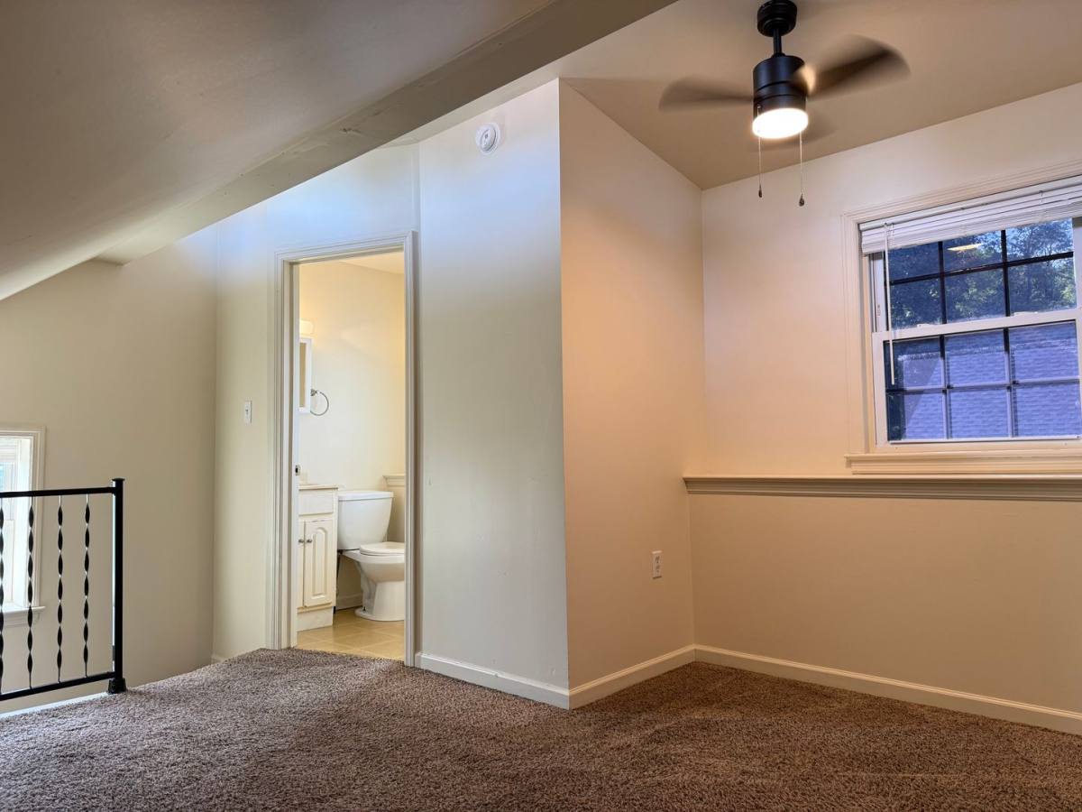 Apartment for rent at 202 N Main St, Manheim, PA 17545
