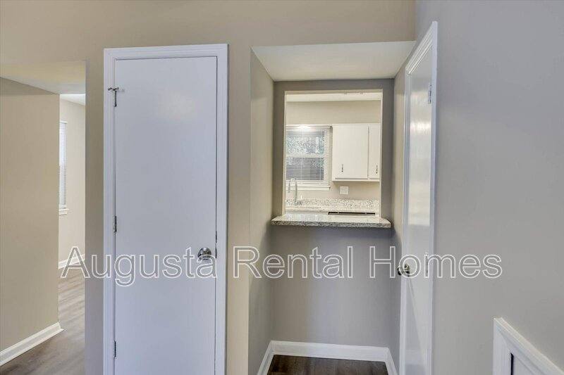 Townhouse for rent at 306 W Buena Vista Ave, North Augusta, SC 29841