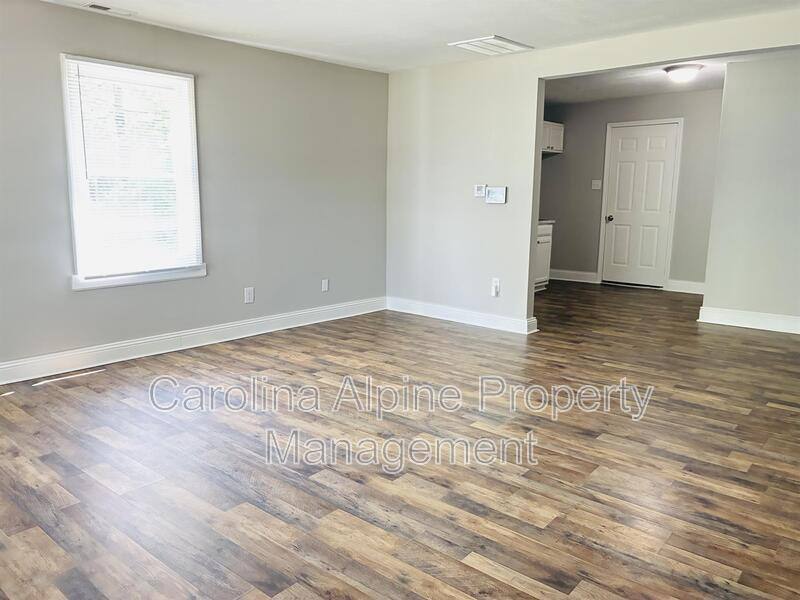 House for rent at 113 Bingo Lane, Dallas, NC 28034